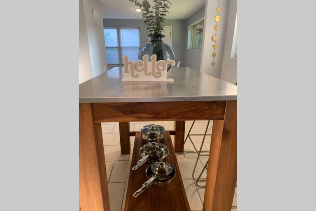 **Min Frm Dwntwn Fort Worth*Modern*Cozy*Townhome** Екстериор снимка